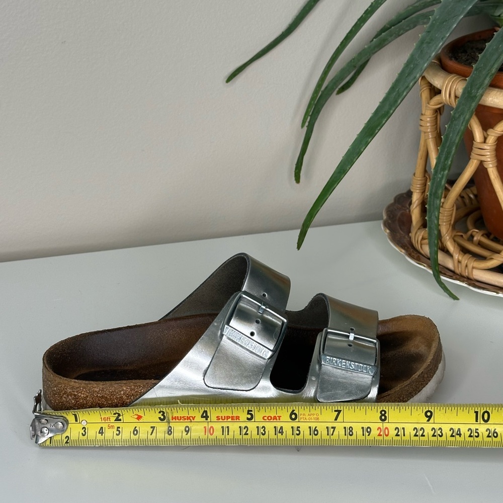 Birkenstock Arizona Sandals Silver Metallic Size 38 (US 7) Regular Fit - Picture 11 of 12